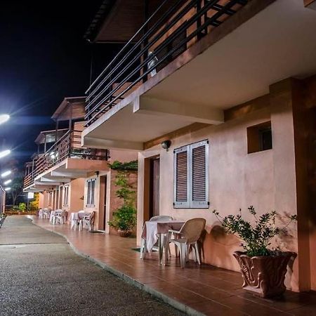 סלטו Apart Hotel Natural Del Dayman מראה חיצוני תמונה